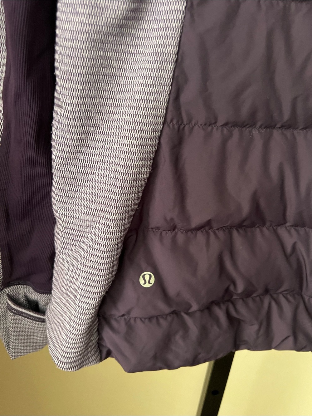 Lululemon fluff off down jacket Purple Quilted Hooded Pullover - Picture 7 of 7